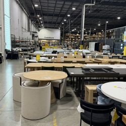 Crate & Barrel Outlet