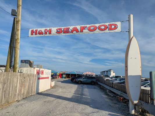 H&H Seafood Market by null