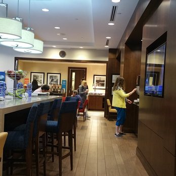Hampton Inn by Hilton Halifax Downtown - Breakfast Area at Hampton Halifax-Downtown - Hotels Near Me - Halifax, Nova Scotia Hampton Inn by Hilton Halifax Downtown - Breakfast Area at Hampton Halifax-Downtown - Hotels Near Me - Halifax, Nova Scotia
