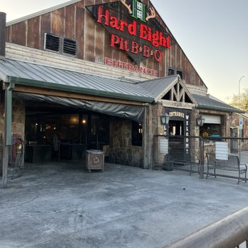 Hard Eight BBQ - Entrance - Barbeque Near Me - The Colony, Texas