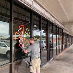 EZ Window Washing - Cici pizza!