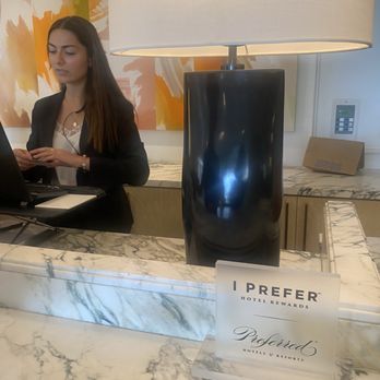 L'Ermitage - Lovely Lily - Hotels Near Me - Beverly Hills, California L'Ermitage - Lovely Lily - Hotels Near Me - Beverly Hills, California