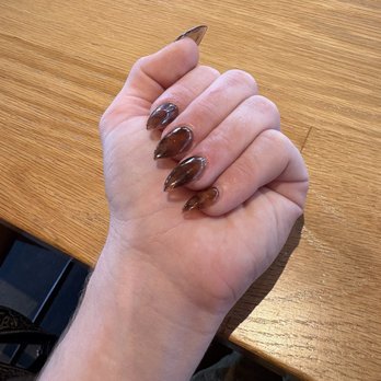 Lulu Nails - Nail Salons Near Me - San Diego, California
