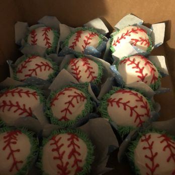 Honeybee Eats - Baseball Cupcakes - Desserts Near Me - Laurel Bloomery, Tennessee
