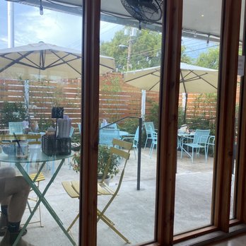 Sip Pho - Outdoor Patio Seating - Vietnamese Near Me - Austin, Texas Sip Pho - Outdoor Patio Seating - Vietnamese Near Me - Austin, Texas