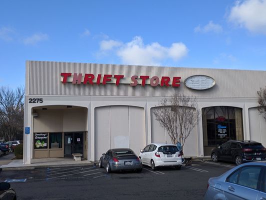 ST VINCENT DE PAUL THRIFT STORE - Updated July 2024 - 133 Photos & 140