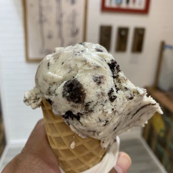 Ice and Cream Creamery - Cookies and cream on a waffle cone - Ice Cream & Frozen Yogurt Near Me - St. Pete Beach, Florida