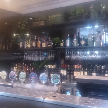 Bellevue Hotel - The Bar - Restaurants Near Me - Paddington, NSW