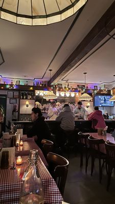 Mo's General by null Mo's General by null