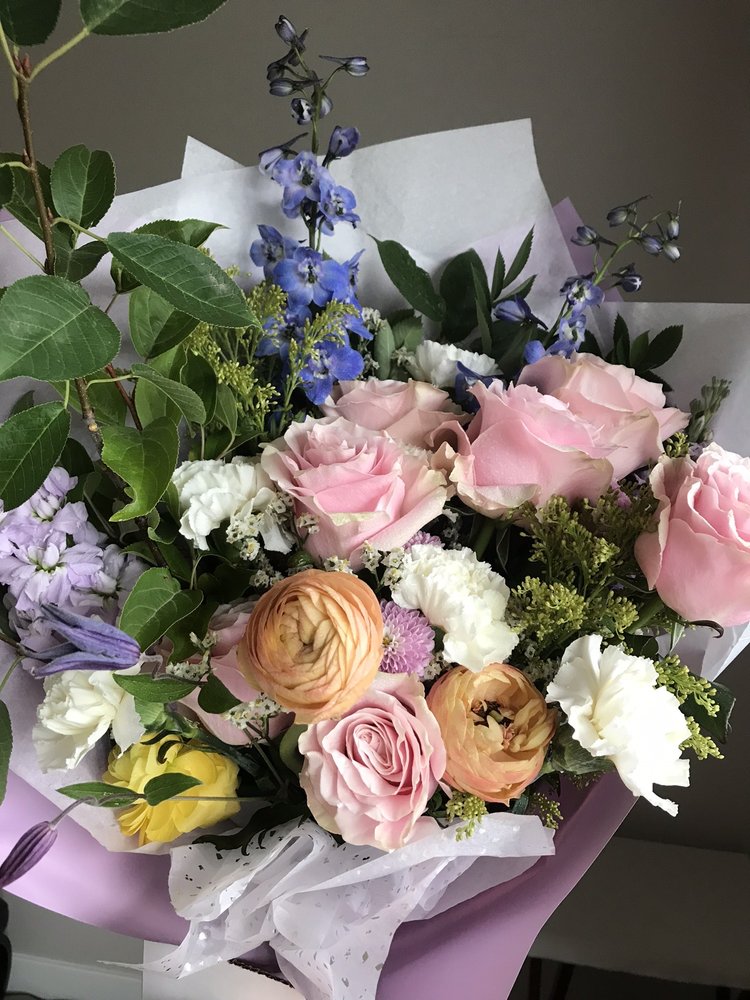 GREEN VASE FLOWER 46 Aspen Stone Manor SW, Calgary, Alberta, Canada