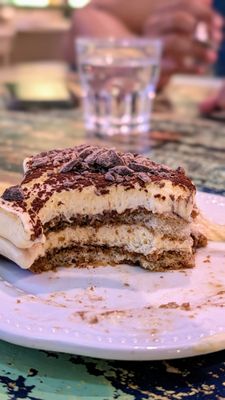 Pompi by null