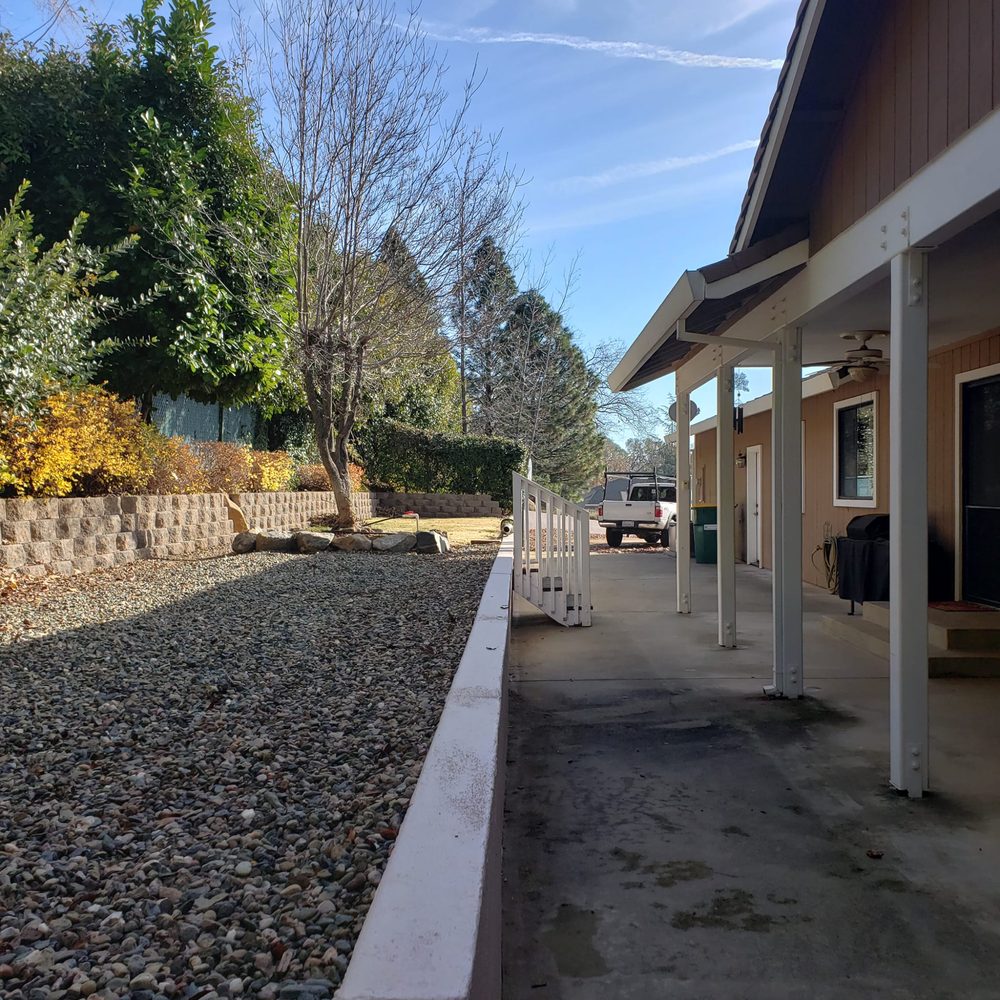 Slide of El Dorado Handyman