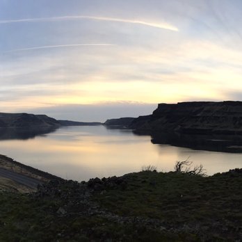 Twin Sisters Rock - Definitely recommend checking out the sunset here on a nice day - Hiking Near Me - Touchet, Washington Twin Sisters Rock - Definitely recommend checking out the sunset here on a nice day - Hiking Near Me - Touchet, Washington