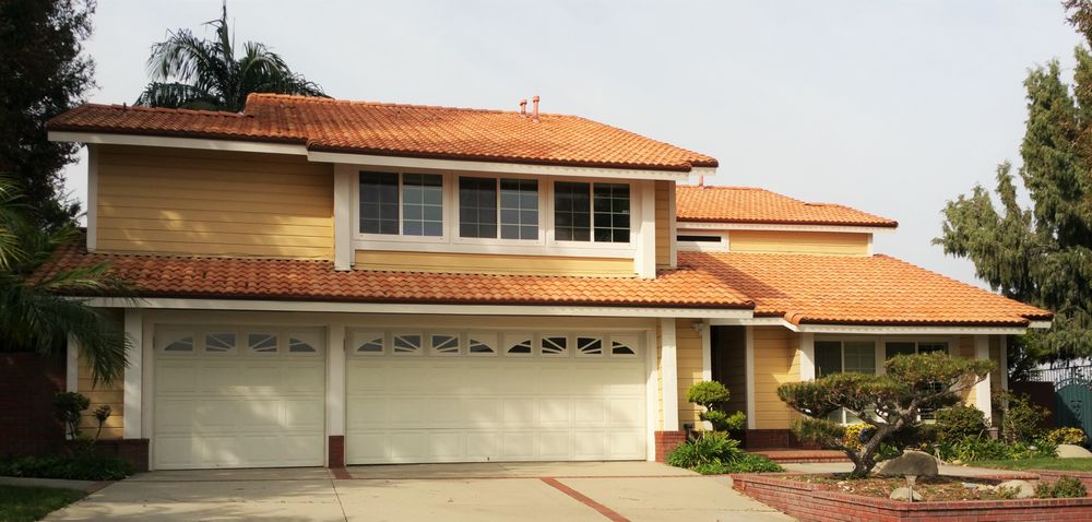 Slide of Premier Building & Design