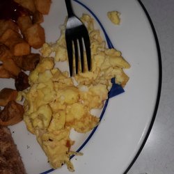 Nbakade Family Restaurant - Dry overcooked eggs