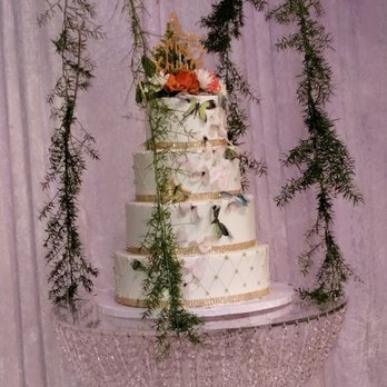 Terrace On The Park - Fantastic work on the cake... Beautiful! - Caterers Near Me - Corona, New York