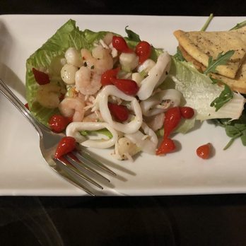 Remingtons of Niagara - Seafood Medley Starter - Steakhouses Near Me - Niagara Falls, Ontario Remingtons of Niagara - Seafood Medley Starter - Steakhouses Near Me - Niagara Falls, Ontario