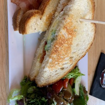 The 18hundred - Breakfast sandwich - New American Near Me - Bakersfield, California The 18hundred - Breakfast sandwich - New American Near Me - Bakersfield, California
