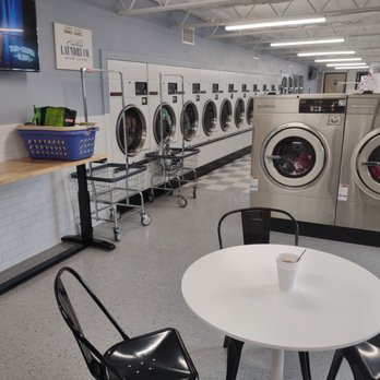 The Washing Machine - Laundromat Near Me - Ennis, Texas The Washing Machine - Laundromat Near Me - Ennis, Texas
