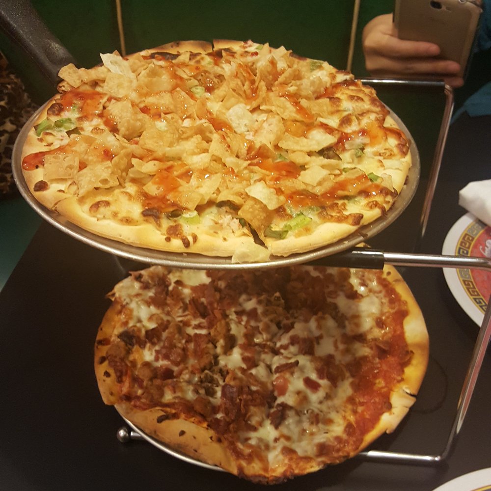 Fong's Pizza - LOOK AT THAT TOP CRAB RAGOON PIZZA!!! - Pizza Near Me - Des Moines, Iowa Fong's Pizza - LOOK AT THAT TOP CRAB RAGOON PIZZA!!! - Pizza Near Me - Des Moines, Iowa