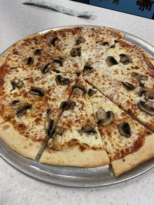 Chuck E. Cheese by null