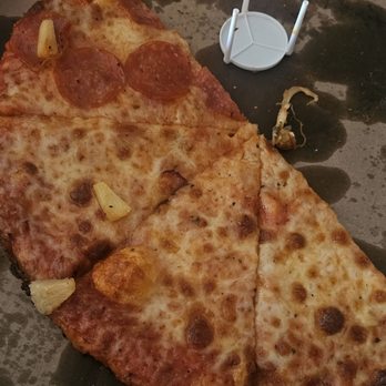 Uncle Ernie's Pizza - Half cheeeeese, half pepperoni & pineapple - Pizza Near Me - Chatsworth, California Uncle Ernie's Pizza - Half cheeeeese, half pepperoni & pineapple - Pizza Near Me - Chatsworth, California