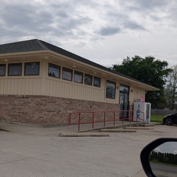 The Malt Shoppe - Front - Beer, Wine & Spirits Near Me - Crawfordsville, Indiana The Malt Shoppe - Front - Beer, Wine & Spirits Near Me - Crawfordsville, Indiana
