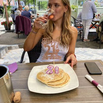 Corner Cafe - Breakfast & Brunch Near Me - Newport, Rhode Island Corner Cafe - Breakfast & Brunch Near Me - Newport, Rhode Island