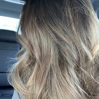 Heather Hein Styles - Hair Stylists Near Me - Irvine, California