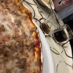 Pizzeria Vecchia Viareggio - Pizza Tonno.