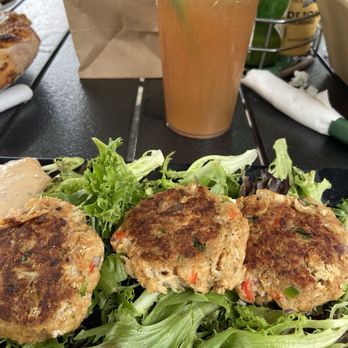 Joshua's Restaurant & Tavern - Crab Cakes - American Near Me - Brunswick, Maine