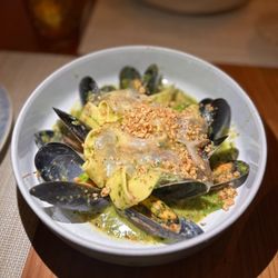 Hurrica Restaurant & Bar - Salted springs mussels