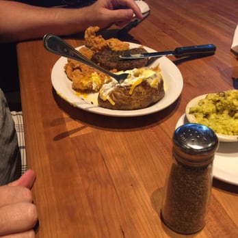 Cheddar's Scratch Kitchen - American Near Me - Lutz, Florida