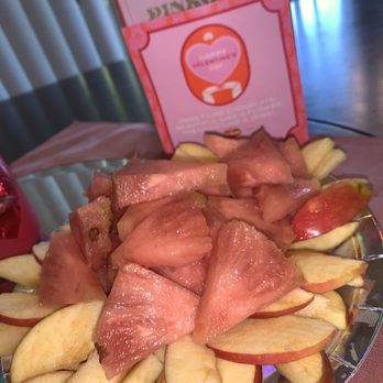 Teto's Produce - And I won their PINK PINEAPPLE raffle !!!! Their pink pineapples are amazing !!!!! - Fruits & Veggies Near Me - Oxnard, California