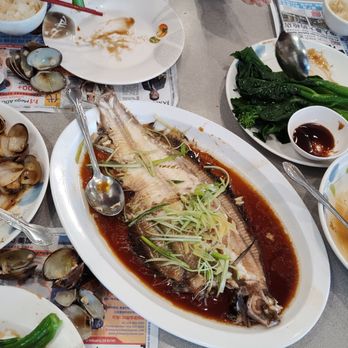 Fuxing Spring - Sunday Family Lunch: Clams Black Bean Sauce, Steamed Whole Sole, Gai Lan Oyster Sauce, Braised Tofu Mushrooms, Seaweed Soup, Steamed Rice - Seafood Near Me - Monterey Park, California Fuxing Spring - Sunday Family Lunch: Clams Black Bean Sauce, Steamed Whole Sole, Gai Lan Oyster Sauce, Braised Tofu Mushrooms, Seaweed Soup, Steamed Rice - Seafood Near Me - Monterey Park, California