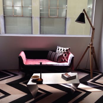 Adelphi Hotel - Perfect for lounging - Hotels Near Me - Melbourne, VIC