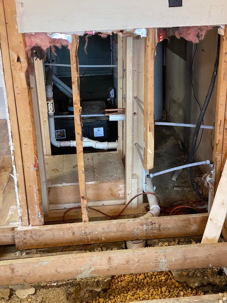 Slide of DeMonte Contracting