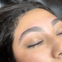 Project Aesthetics - Brow wax + styling
