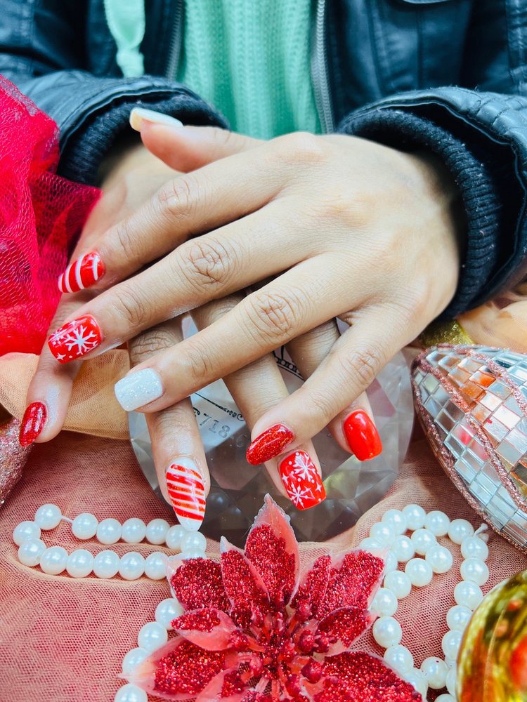 Z & Z NAIL SALON Updated September 2024 107 Photos & 28 Reviews 234 W 238th St, Bronx, New