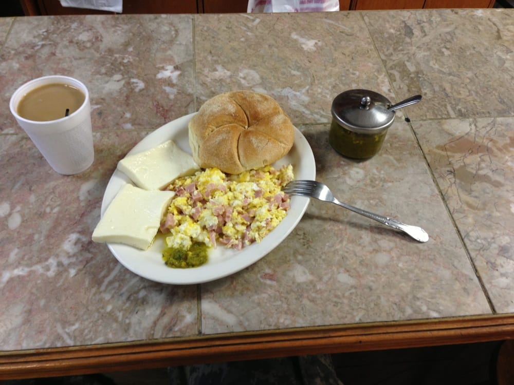 LA REINA RESTARANT AND SPANISH BAKERY 286 Morris Ave, Elizabeth, NJ