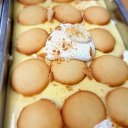 Mom n ems Eats And Sweets - Banana pudding