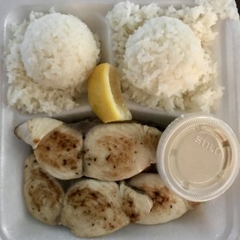 Pine Tree Cafe - Grilled ono plate - Breakfast & Brunch Near Me - Kailua-Kona, Hawaii