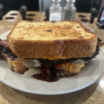 Iron Horse Brews - Grilled cheese w/ brisket - Brewpubs Near Me - Sherwood, Ohio Iron Horse Brews - Grilled cheese w/ brisket - Brewpubs Near Me - Sherwood, Ohio