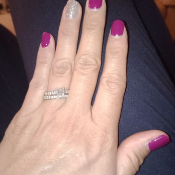 Polished Spa - I love how my gel manicure turned out and they lasted about 3 weeks! - Nail Salons Near Me - Fairfield, California
