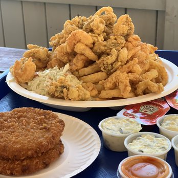 Clam Box of Ipswich - Updated COVID-19 Hours & Services - 247 Photos