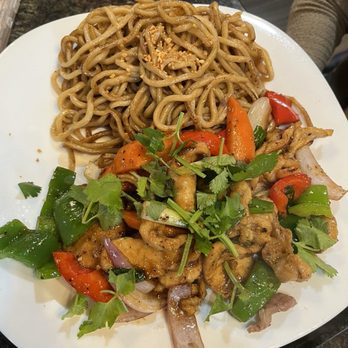 Viet Palace Restaurant - Lemongrass Chicken was Garlic Noodles - Seafood Near Me - Pittsburg, California Viet Palace Restaurant - Lemongrass Chicken was Garlic Noodles - Seafood Near Me - Pittsburg, California