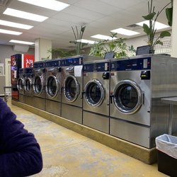 Clyde Express Laundry