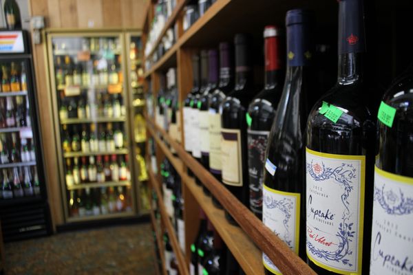 Town Country Market - Sake, Fruits, Beer, Pharmacy, Bakery, Wine, Alcohol, Spirits by null