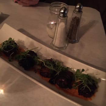 CRāVing Restaurant - Stuff Dates amazing - New American Near Me - Buffalo, New York