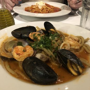 Il Posto Trattoria - Italian Near Me - Napa, California Il Posto Trattoria - Italian Near Me - Napa, California